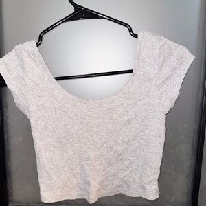 Grey cropped shirt